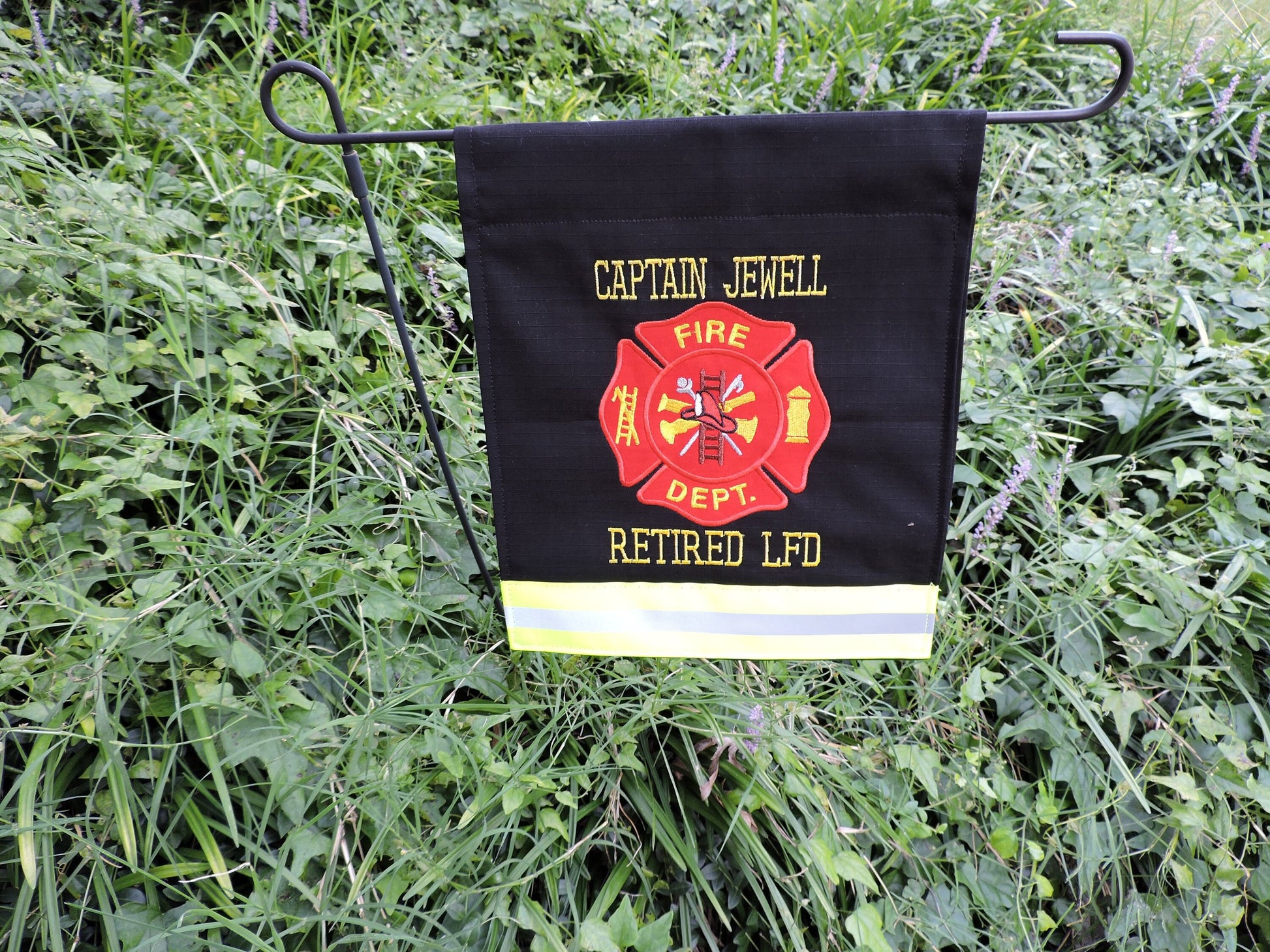 Black Fabric Neon Yellow Reflective Tape Firefighter Maltese Cross Garden Flag with Two Names